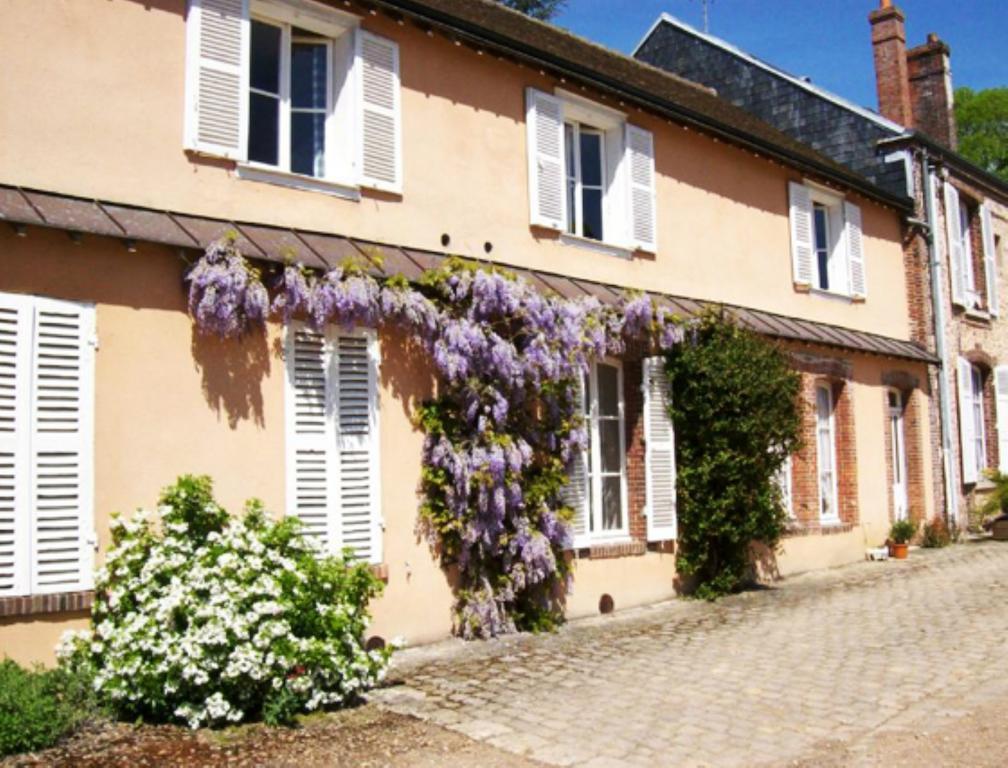 Ferme Du Chateau Bailleau-l'Eveque Екстериор снимка